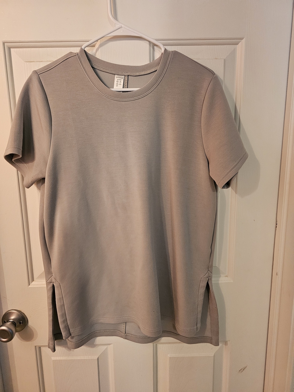 SPANX Womens's Short Sleeve Crewneck Tee in Light Gray